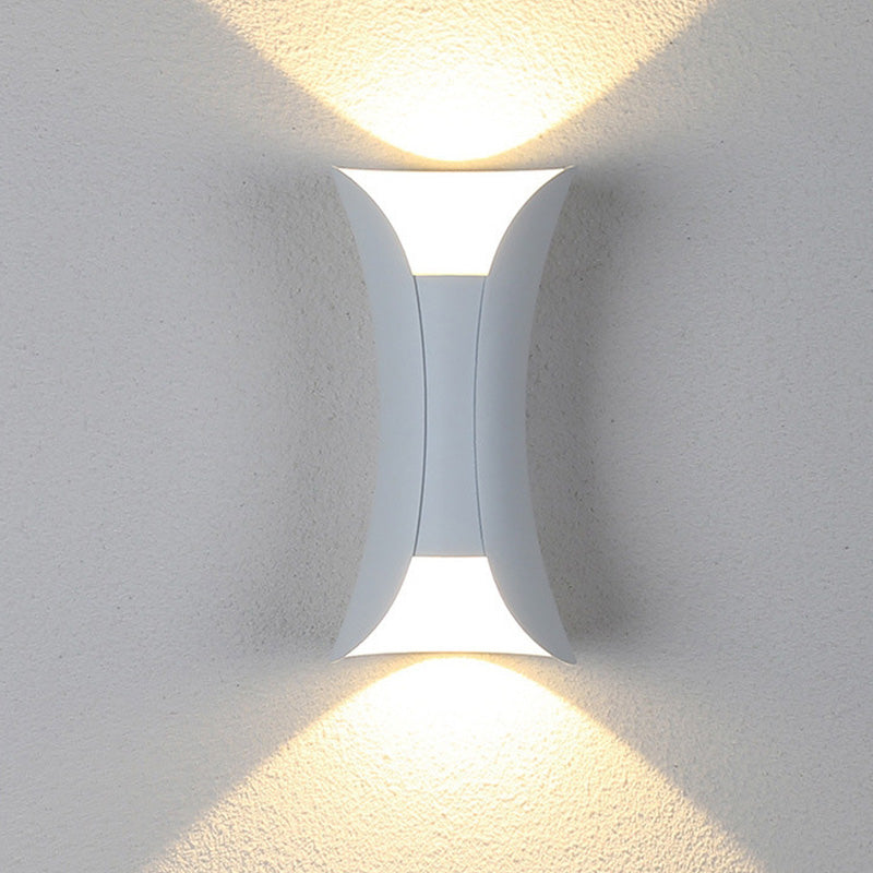 Curved Outdoor Wall-Mounted LED Lamp