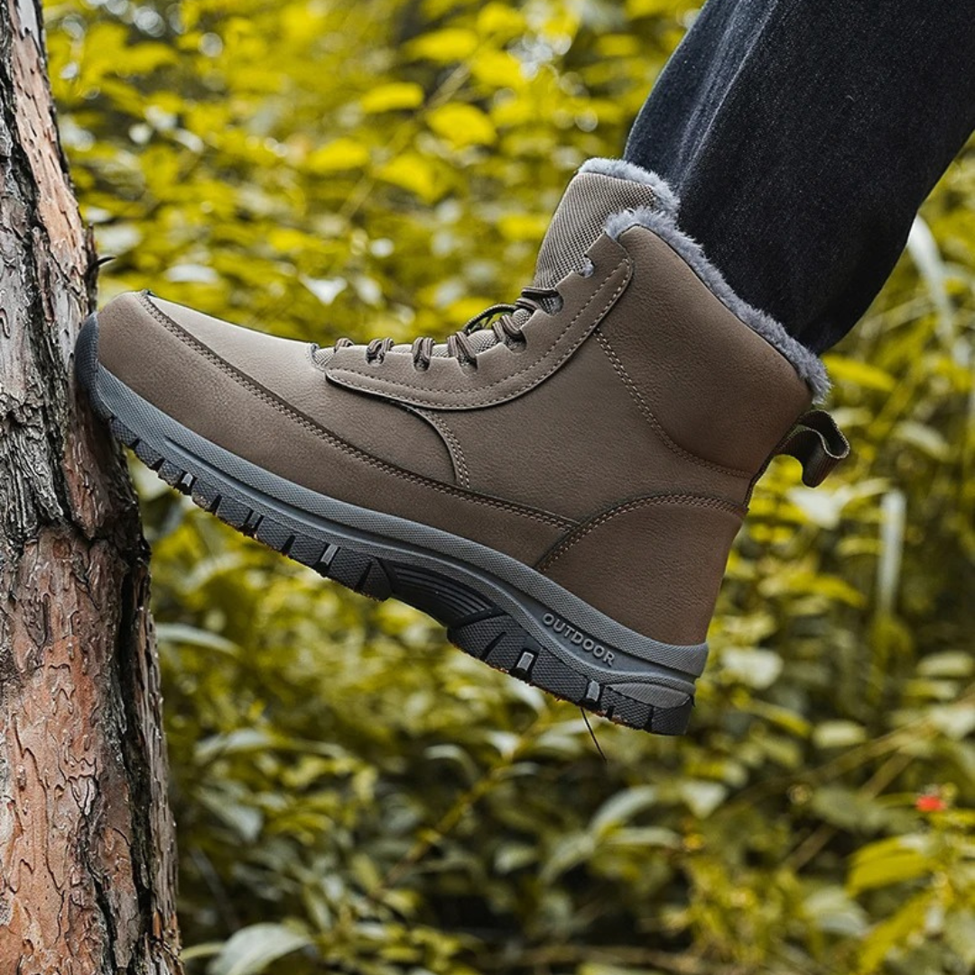 Men's Winter Snow Boots with Non-Slip Grip