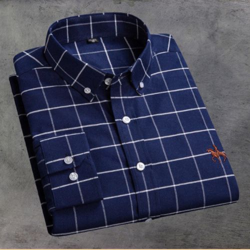 Oxford Shirt with Subtle Detail - Timeless Style & Comfort