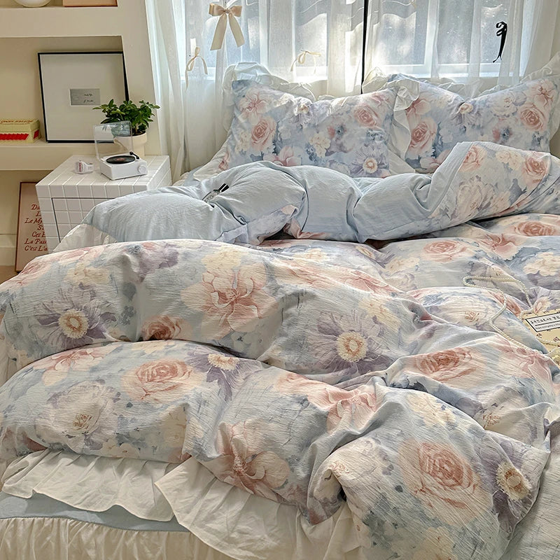 Skin-Friendly Bedding Set with Unique Durable Print