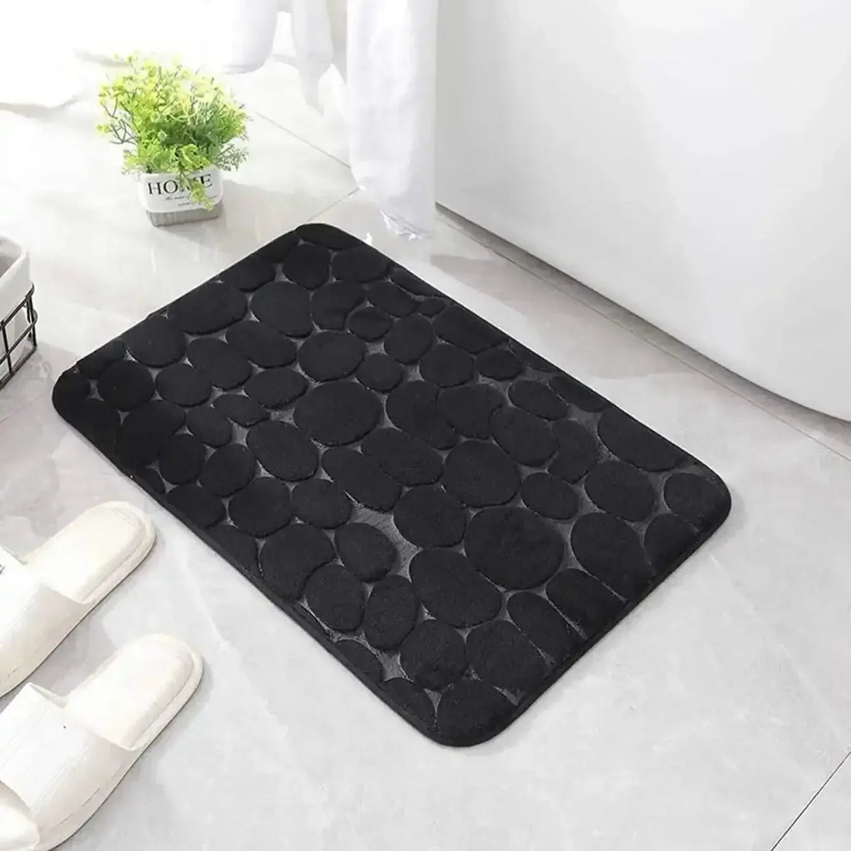 Soft Coral Velvet Non-Slip Bath Mat
