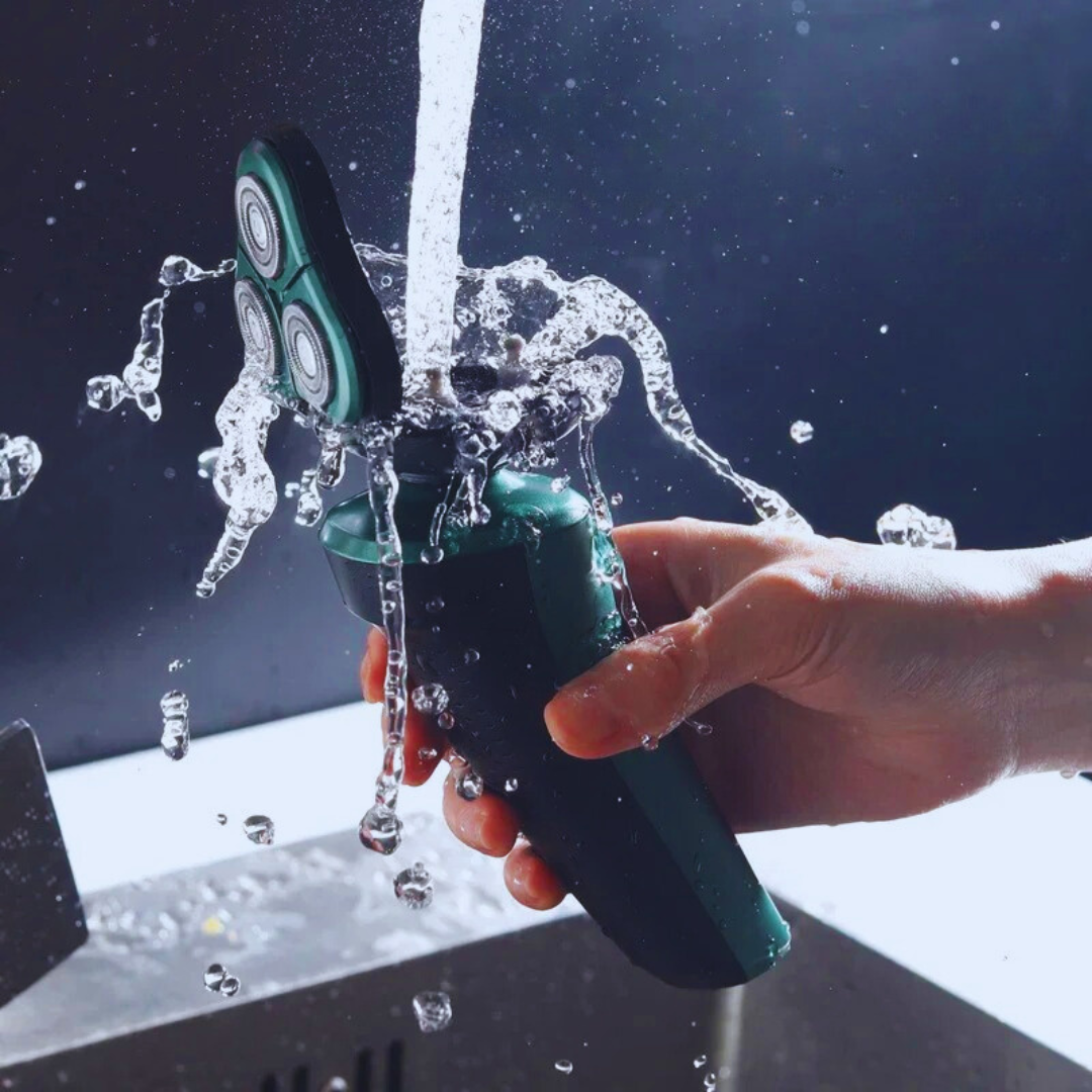 Wet & Dry Electric Shaver and Trimmer Grooming Set