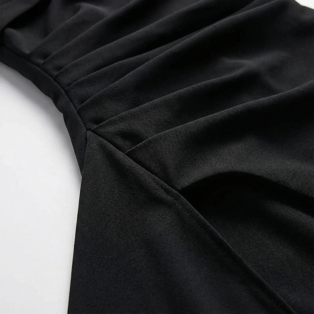 Women's Evening Dress with High Slit – Elegant and Flattering Maxi Dress