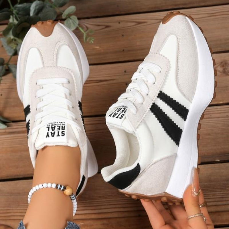 Women's Retro Lace-Up Platform Sneakers with Arch Support and Chunky Sole in White