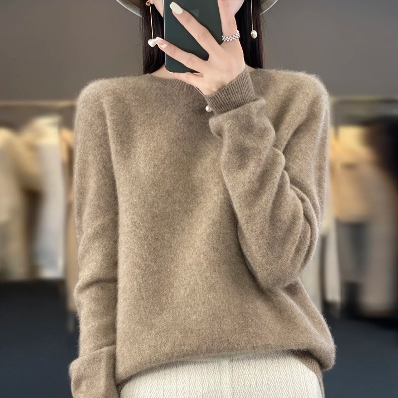 Women's Stylish, Soft and Comfortable Crewneck Sweater