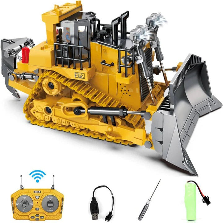1:20 Scale All-Terrain Remote Control Excavator Toy with Metal Attachments