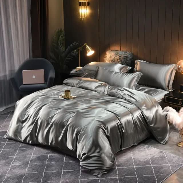 100% Mulberry Silk Duvet Cover - Breathable Bedding