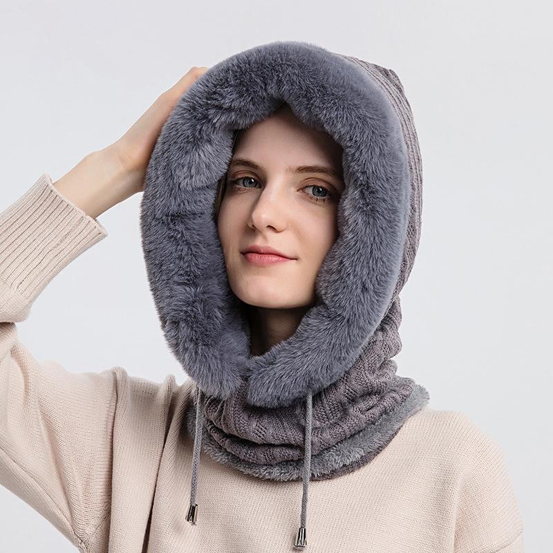 3-in-1 Scoodie - Scarf, Hat and Hood