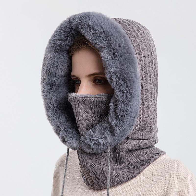 3-in-1 Scoodie - Scarf, Hat and Hood