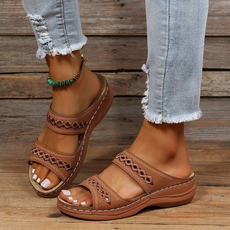 Alysson's - Orthopedic Sandals