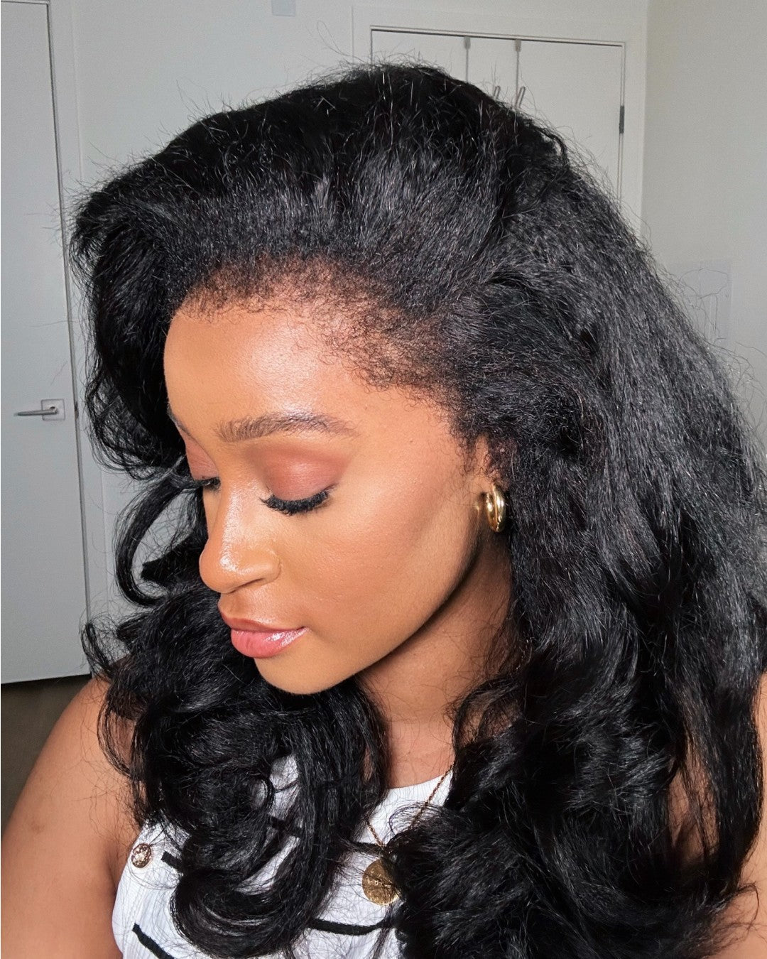 Black HD Lace Wig with Body Wave and Curly Edges – Amara