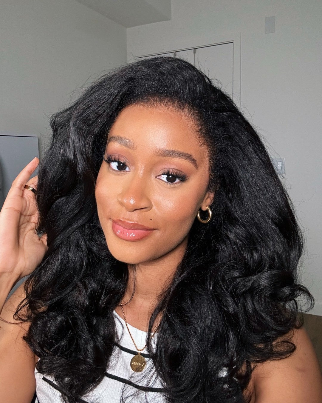 Black HD Lace Wig with Body Wave and Curly Edges – Amara