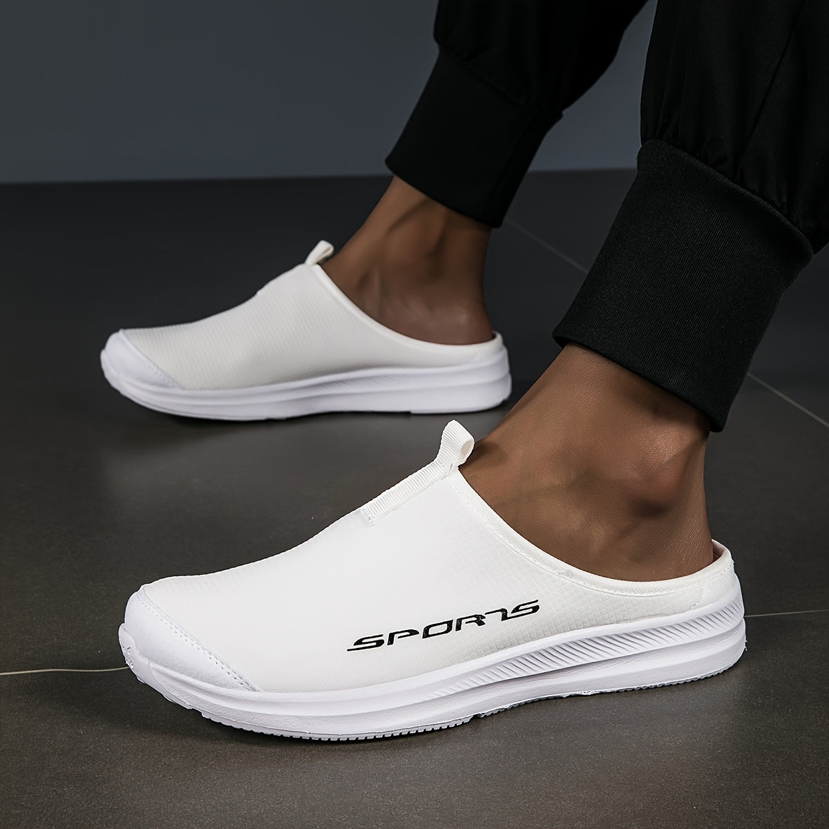 Breathable and Comfortable Men's Shoes