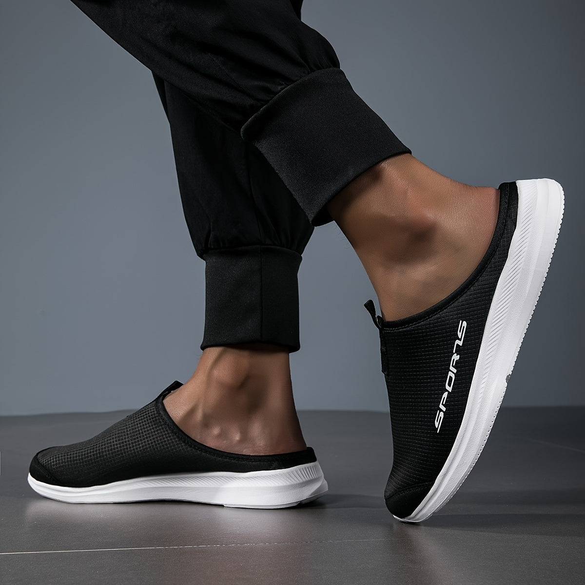 Breathable and Comfortable Men's Shoes