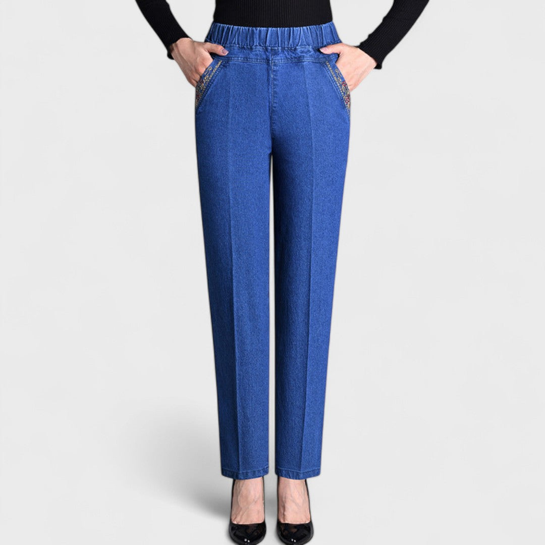 Comfortable Women's Stretch Jeans with Elastic Waistband and Pockets