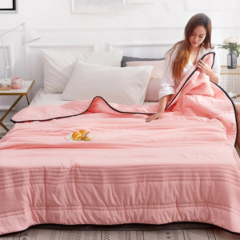 Cooling Summer Blanket with Double-Sided Technology