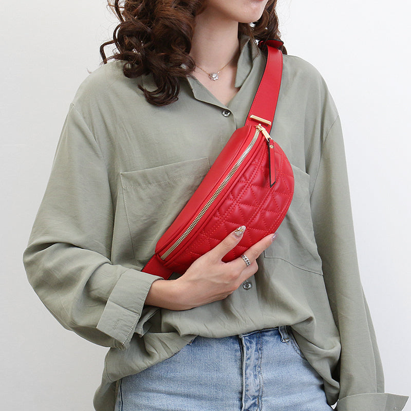 Diamond Pattern Belt Bag | Tough & Practical