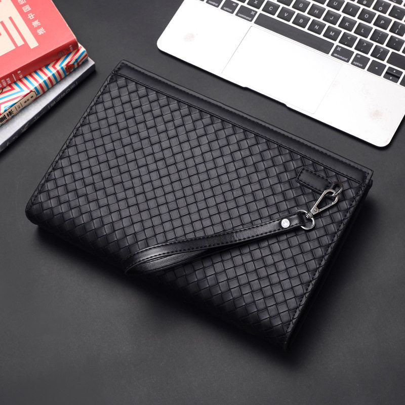 Elegant and Multifunctional Clutch