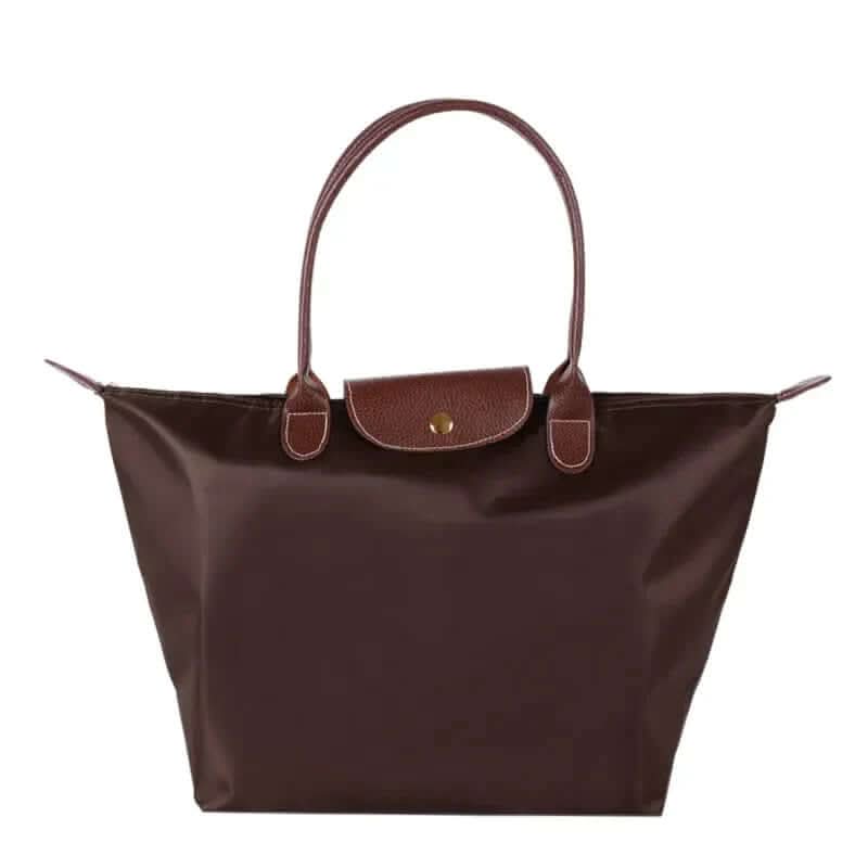 Elegant and Spacious Tote Bag for Modern Life