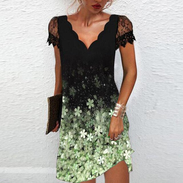 Elegant Dress with Beautiful Details