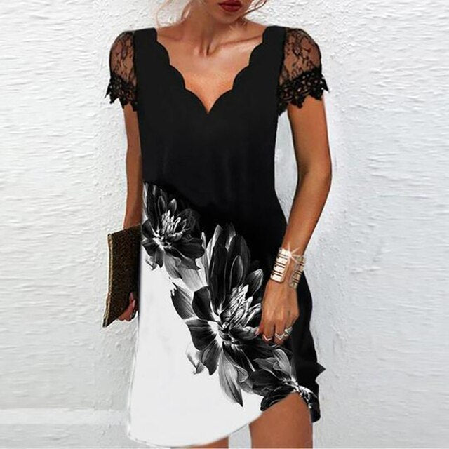 Elegant Dress with Beautiful Details