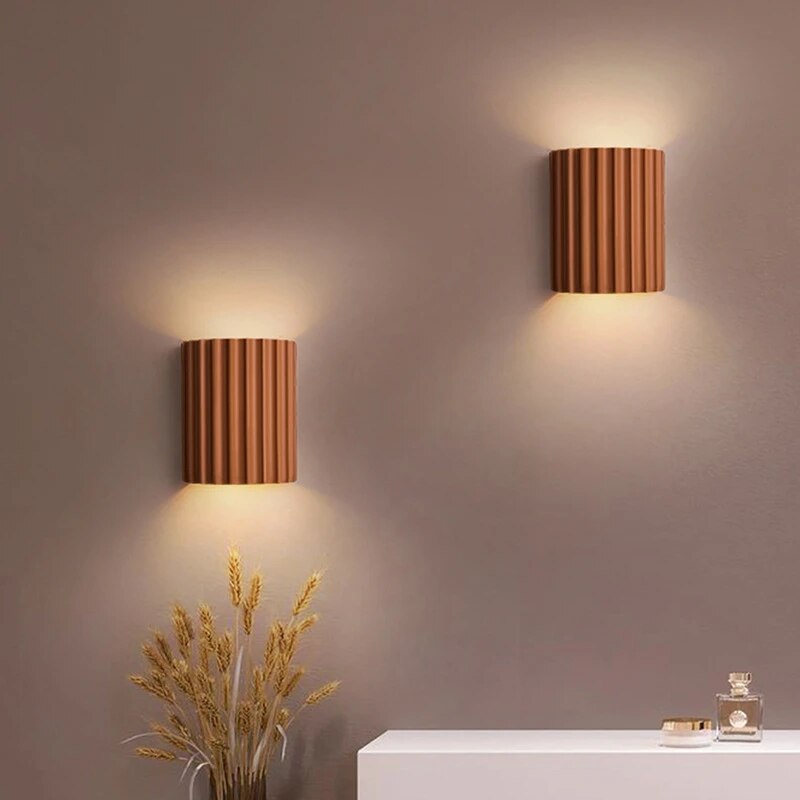 Energy-Efficient Wall Light with Unique Resin Design