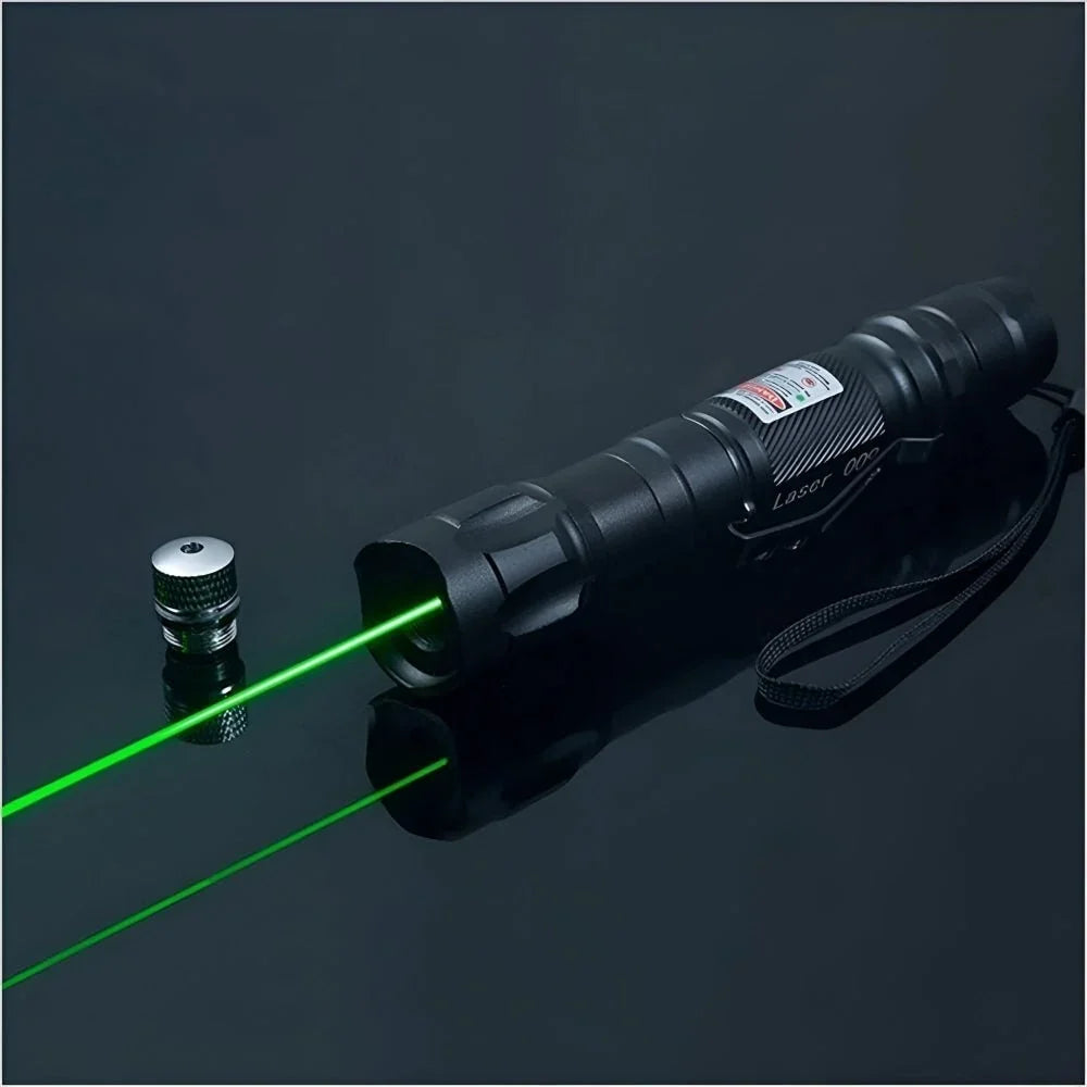 Green Laser Pointer with 2000m Visibility and USB Charging – Black Anodised Aluminium
