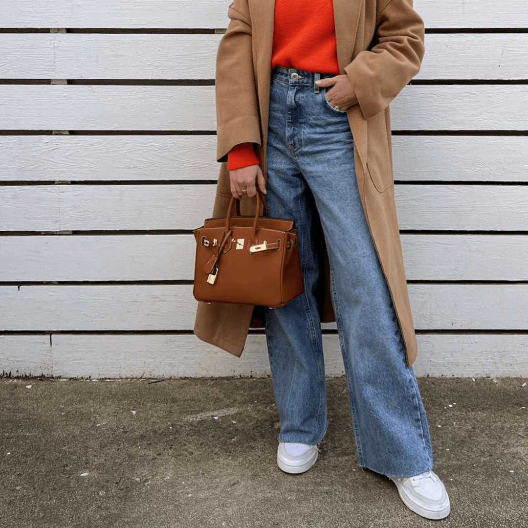 Handbag with Gold Lock Hardware