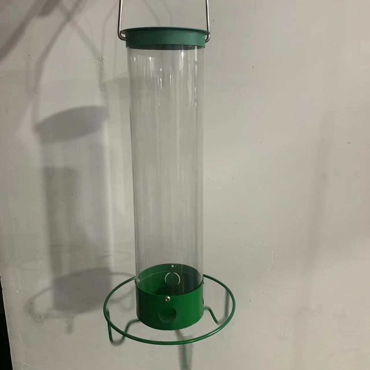 Hanging Squirrel-Proof Metal Tube Bird Feeder for Outdoors and Garden