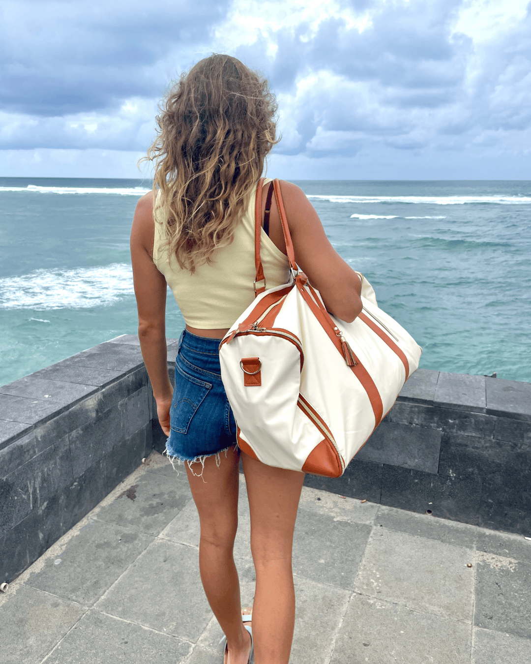 Large Capacity Stylish Carry-On Bag - 60L