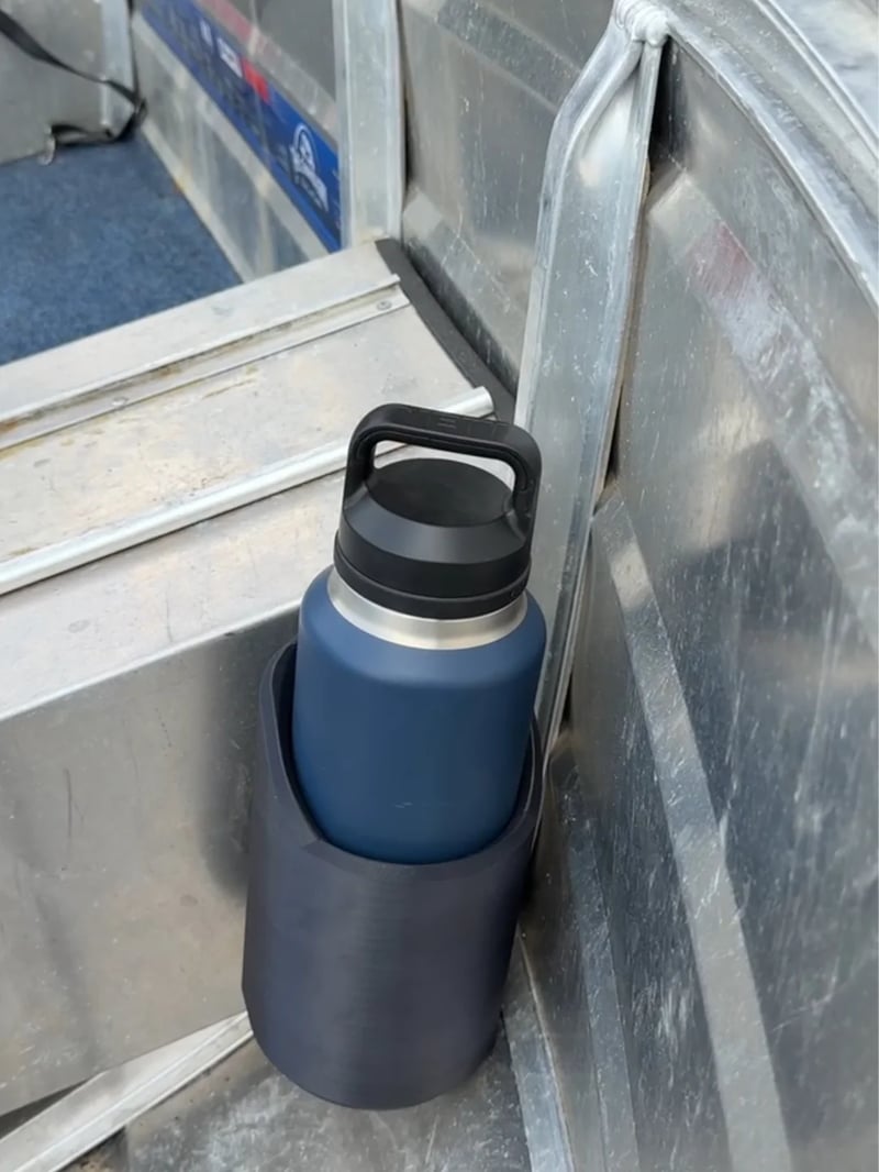 Magnetic Bottle Holder - Heavy-Duty Grip for Tools, Gym, or Garage - Non-Slip Bottle Mount