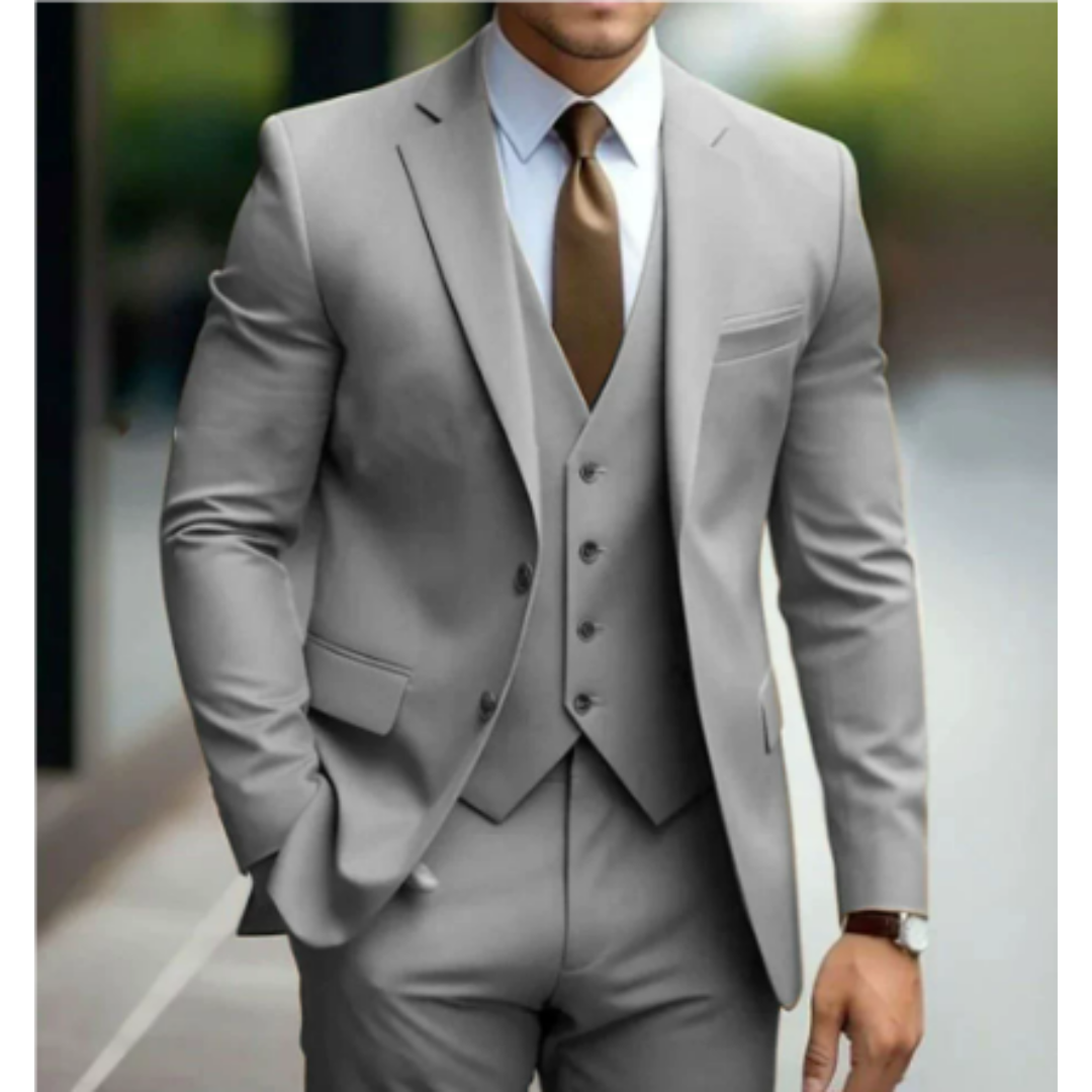 Men's 3-Piece Suit with Vest for Weddings and Formal Occasions