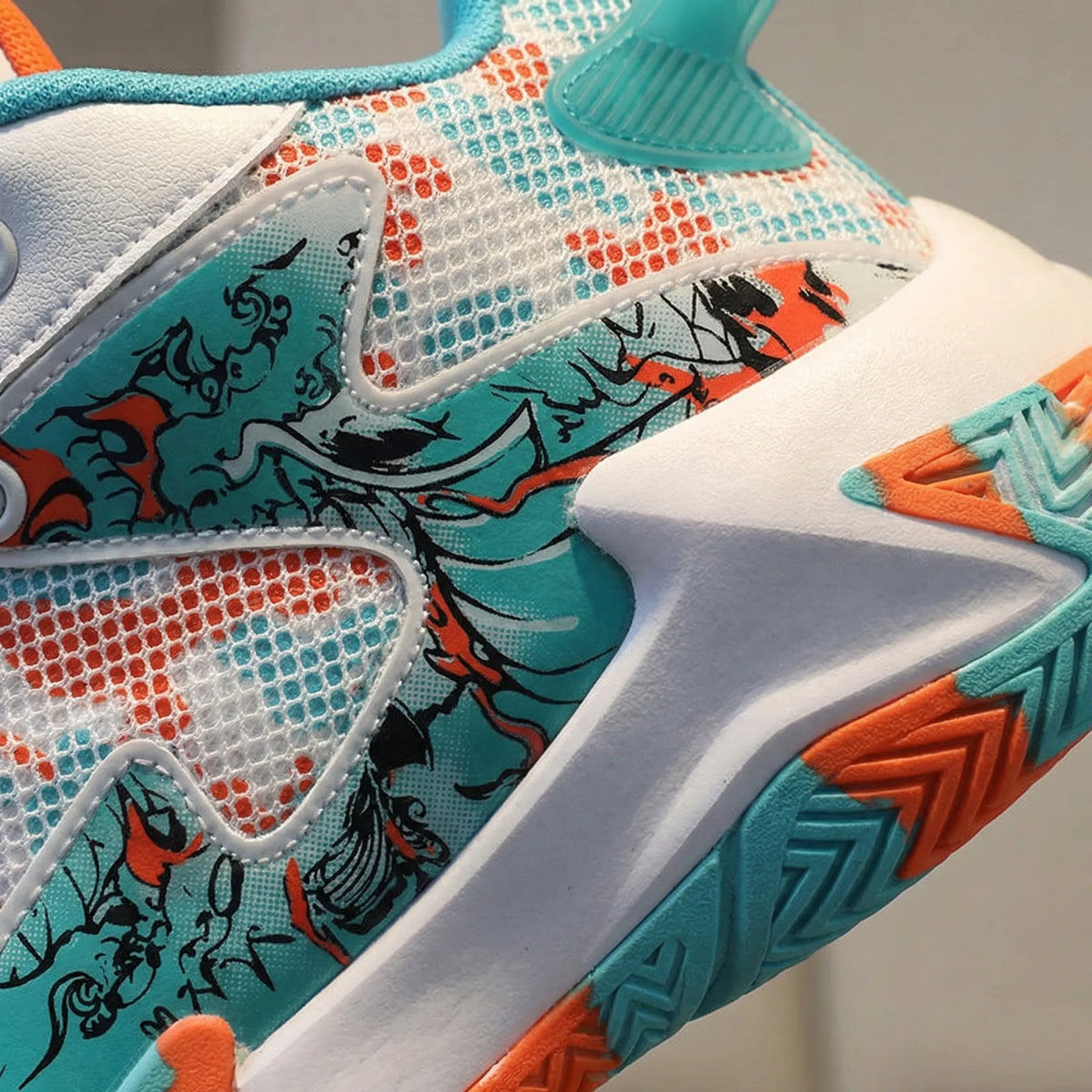 Men's Bold Graphic High-Top Basketball Shoes
