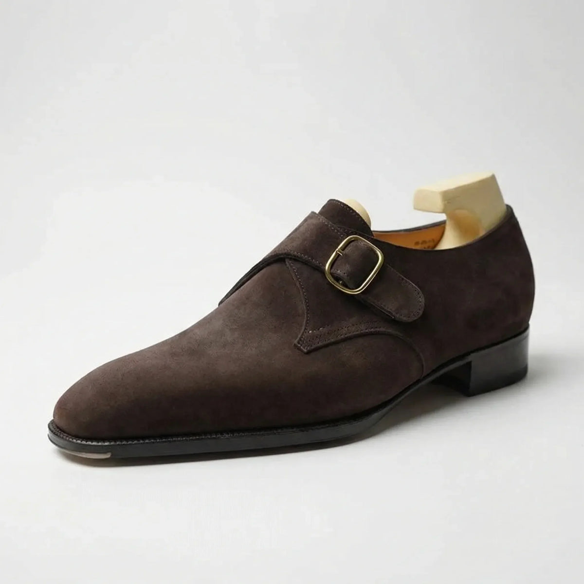 Men's Formal Shoes in a Timeless Design