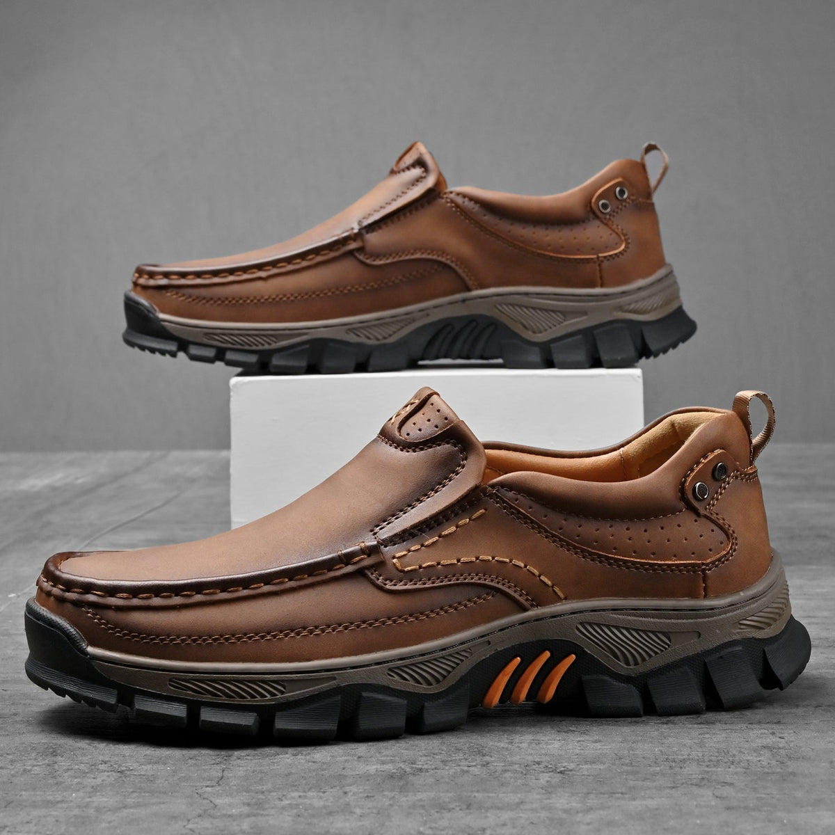Men's Orthopedic Transitional Shoes with Comfortable Sole