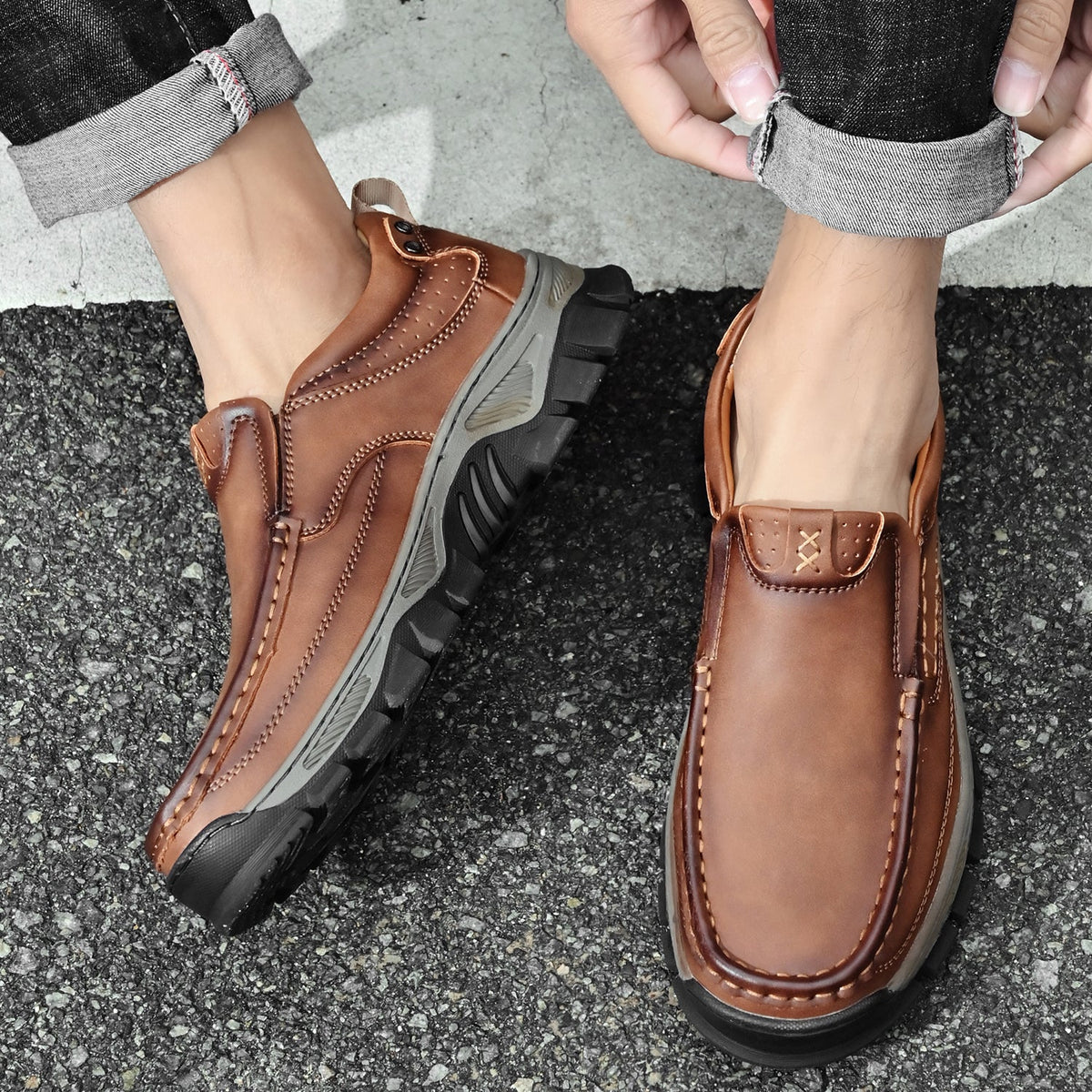 Men's Orthopedic Transitional Shoes with Comfortable Sole