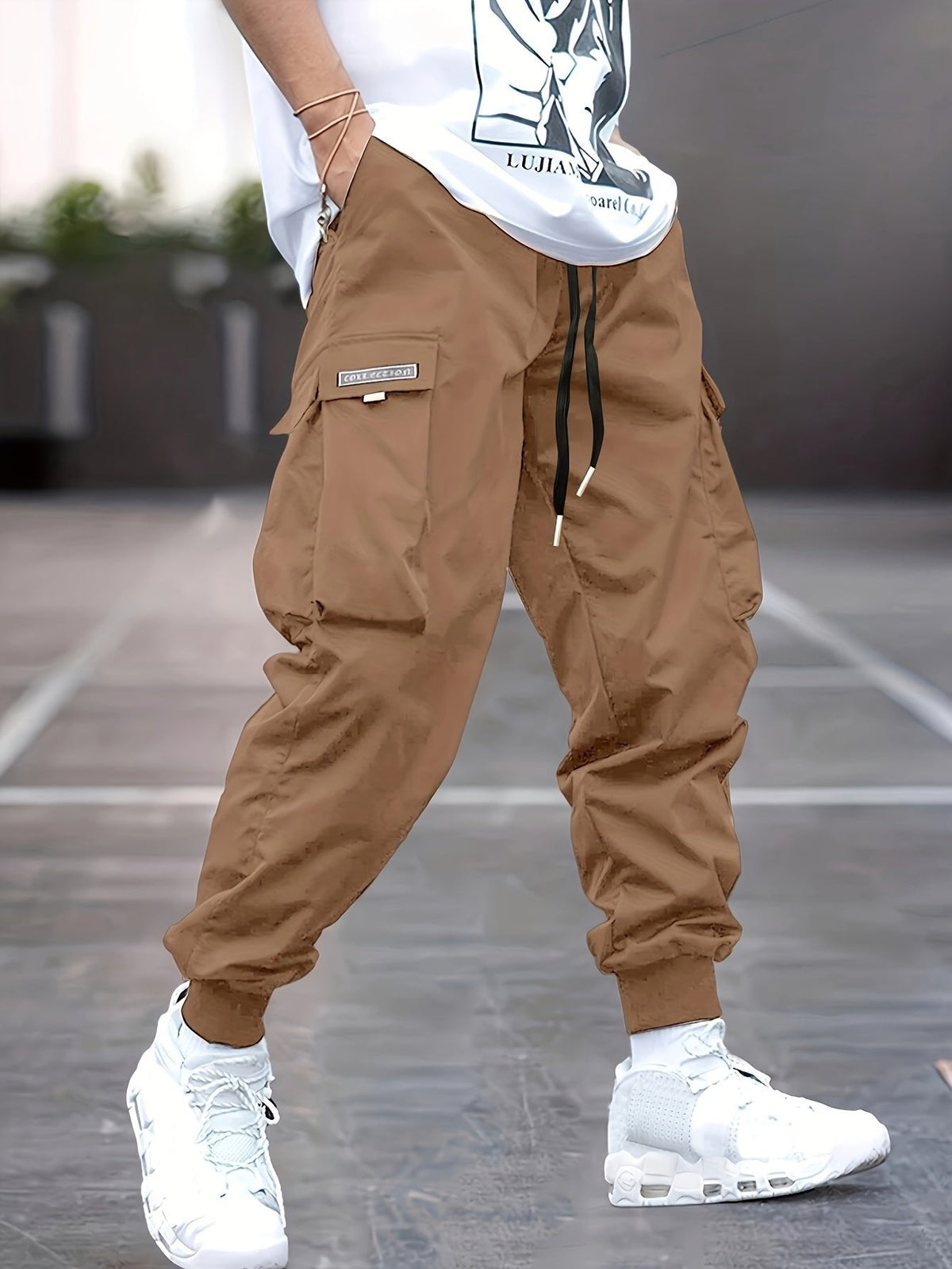 Men's Relaxed-Fit Drawstring Cuffed Cargo Jogger Pants
