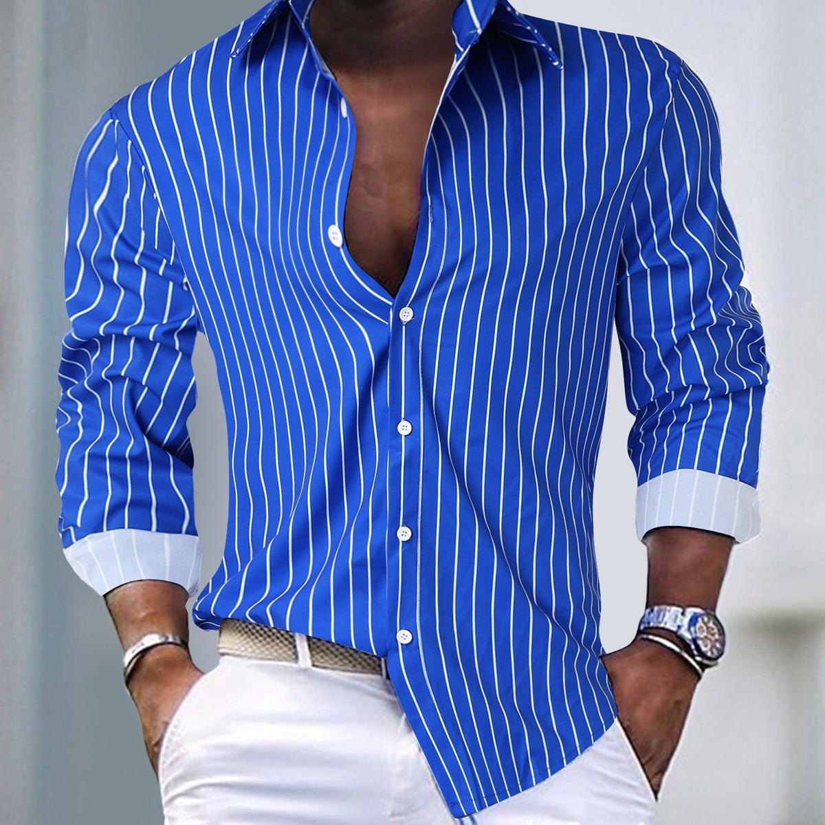Men's Slim-Fit Shirt with Modern Stripe Pattern