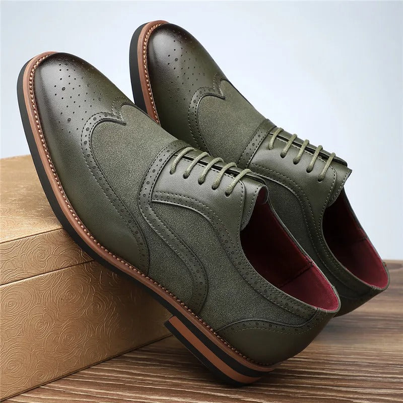 Men's Two-Tone Wingtip Brogue Oxfords