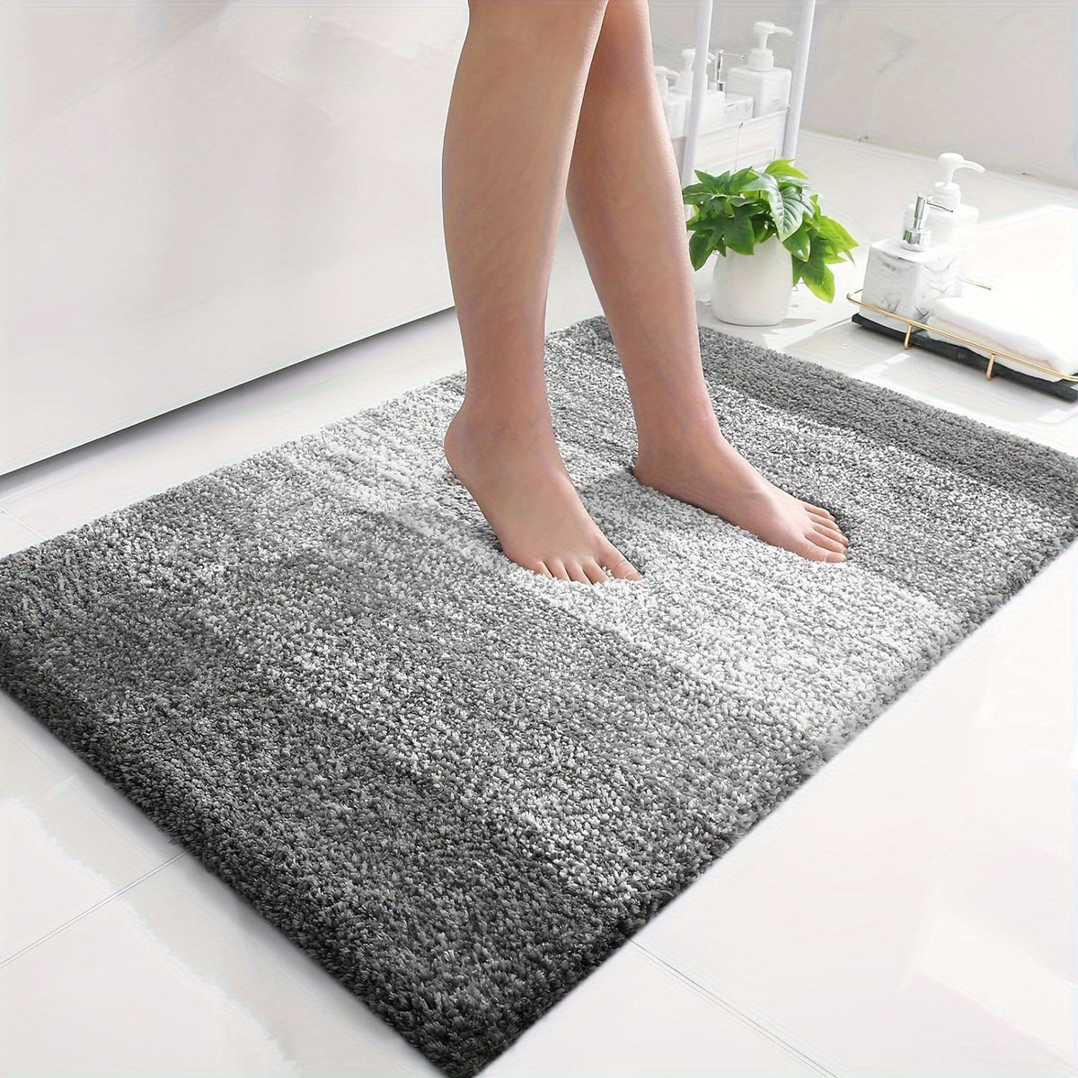 Microfiber Bath Mat – Ultra-Soft, Non-Slip & Washable Comfort for Bathroom Floors