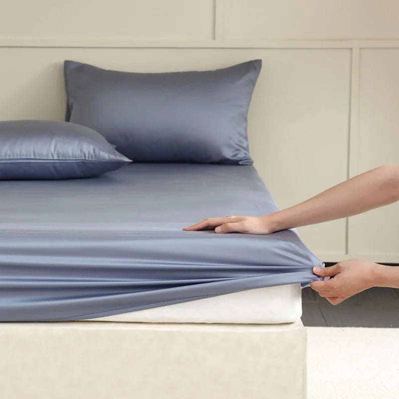 Mulberry Silk Fitted Bed Sheet - Breathable and Hypoallergenic Luxury Bedding for the Home