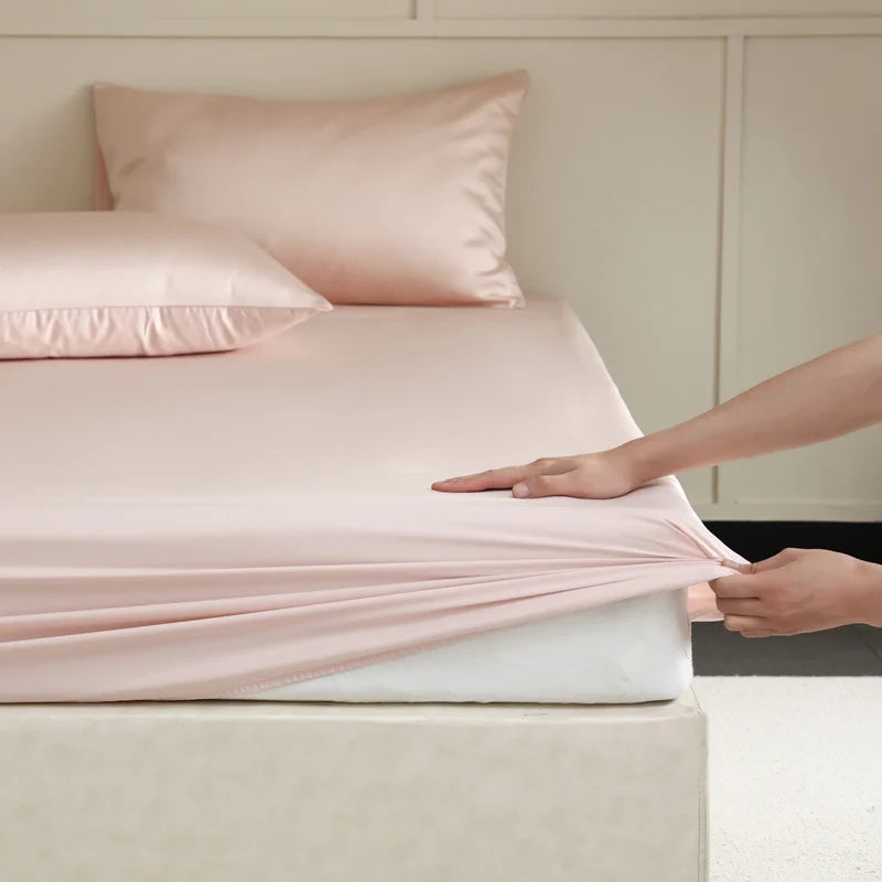 Mulberry Silk Fitted Bed Sheet - Breathable and Hypoallergenic Luxury Bedding for the Home