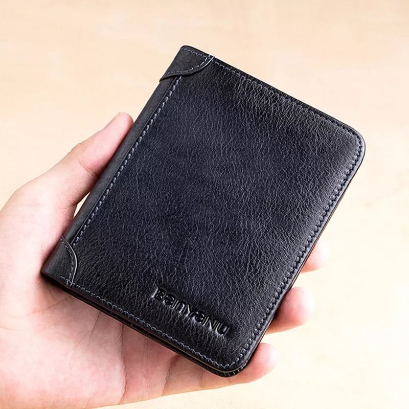 Multifunctional RFID-Blocking Wallet