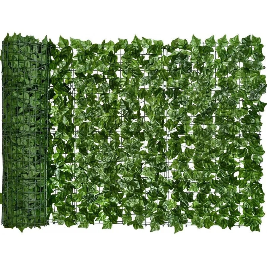 Natural-Looking Garden Privacy Screen