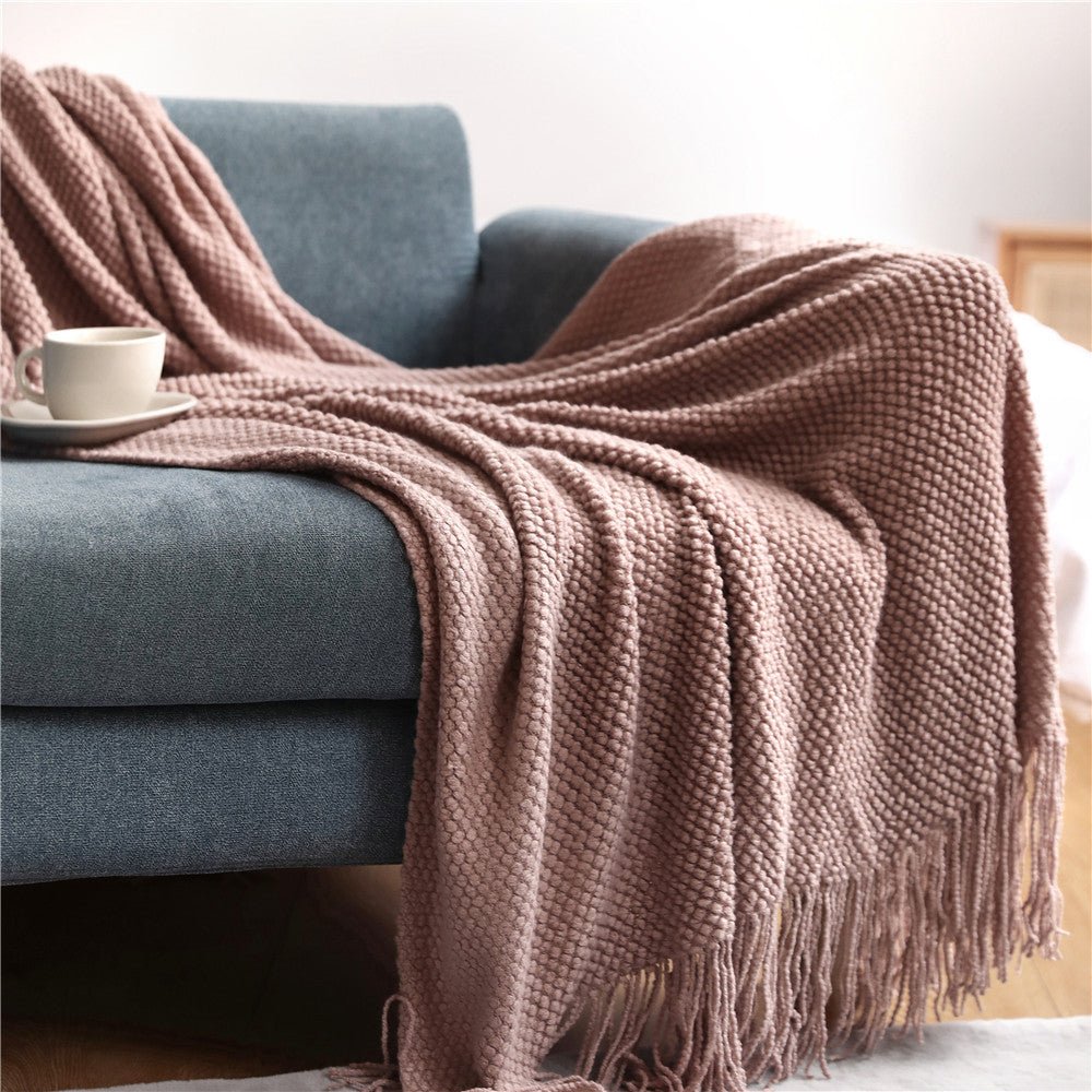 Nordic Knitted Throw Blanket - Soft & Cozy - Perfect for Living Room, Bedroom and Terrace