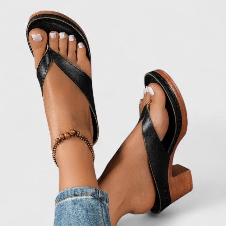 Orthopedic Heeled Thong Sandals with Ergonomic Footbed and Non-Slip Sole – Black 5 cm for All-Day Wear