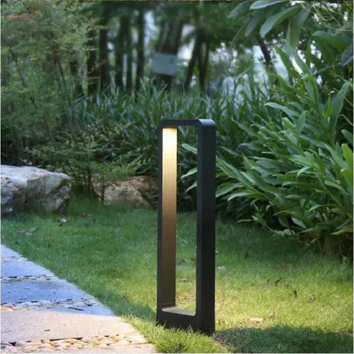 Outdoor Bollard Light
