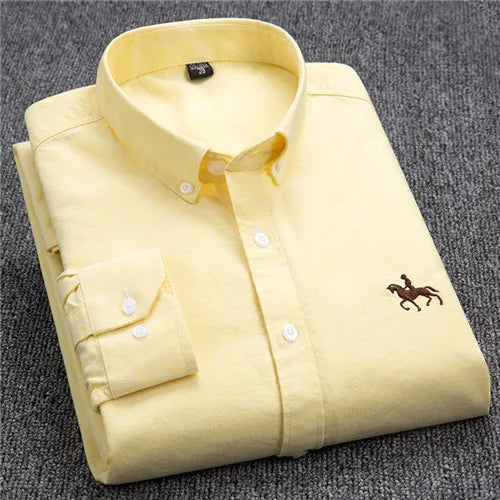 Oxford Shirt with Subtle Detail - Timeless Style & Comfort
