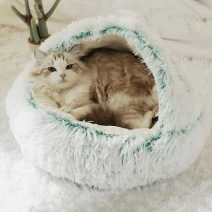 Plush Cat Bed | For Privacy and a Sense of Security