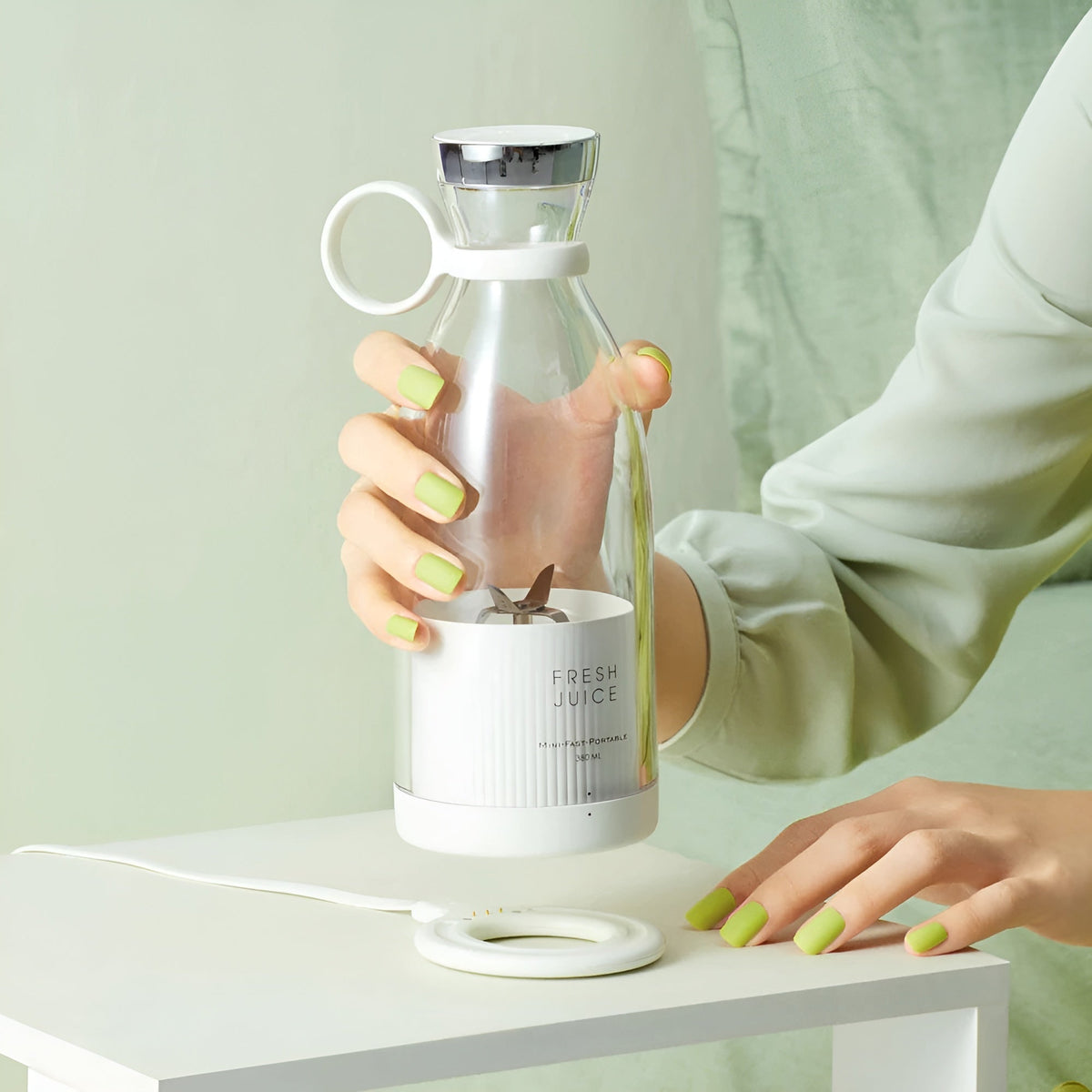 Portable USB Rechargeable Mini Blender